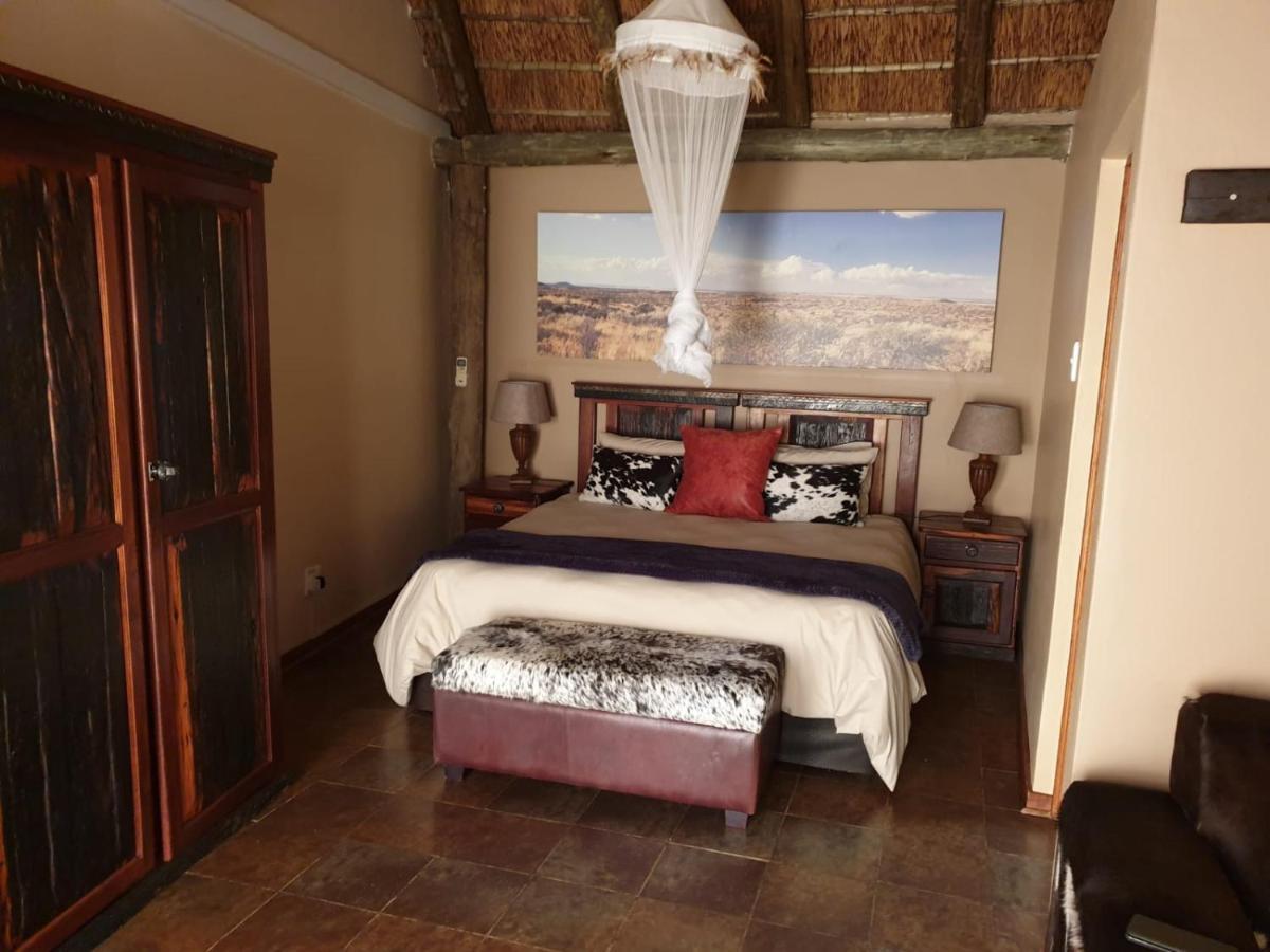 Wag N Bietjie Bush Lodge Heuningneskloof Eksteriør billede