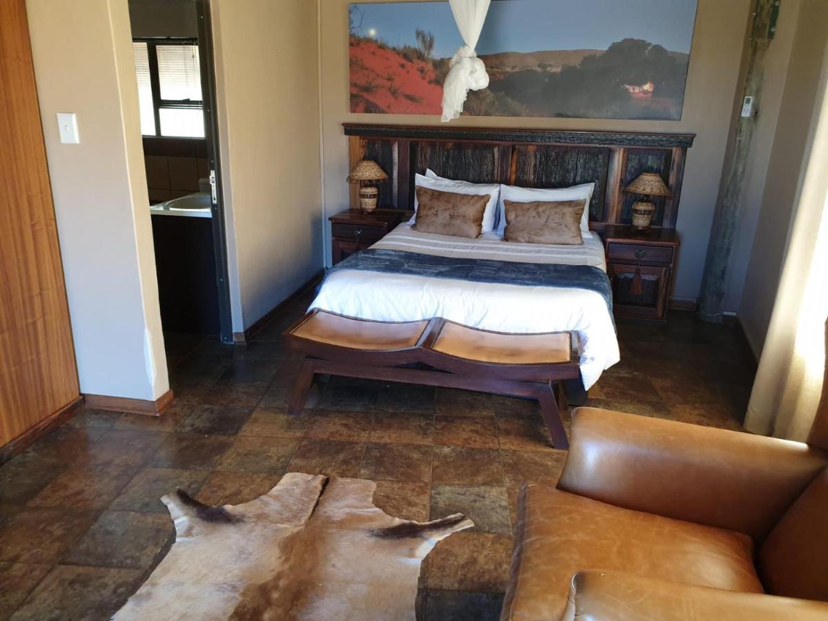 Wag N Bietjie Bush Lodge Heuningneskloof Eksteriør billede