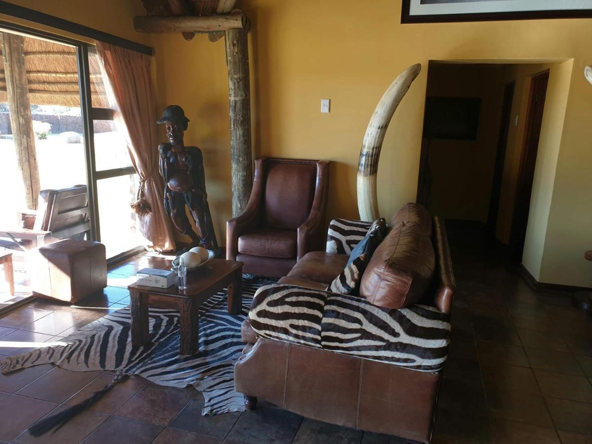 Wag N Bietjie Bush Lodge Heuningneskloof Eksteriør billede